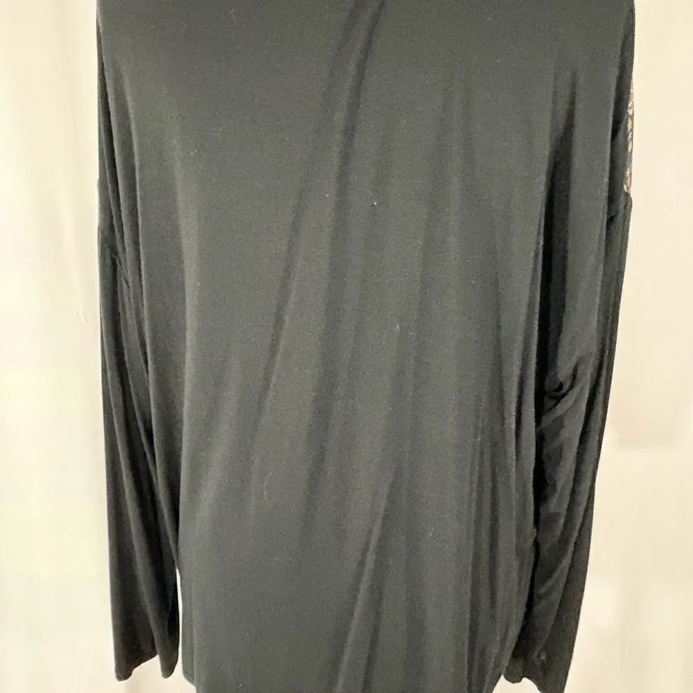 C Wonder Paisley/Floral Long Sleeve Top